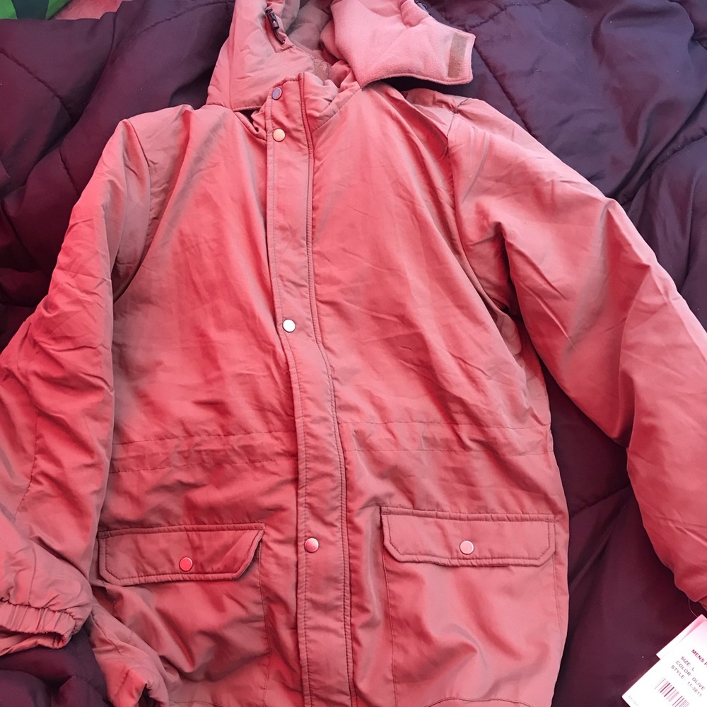 New mens parka sz.large